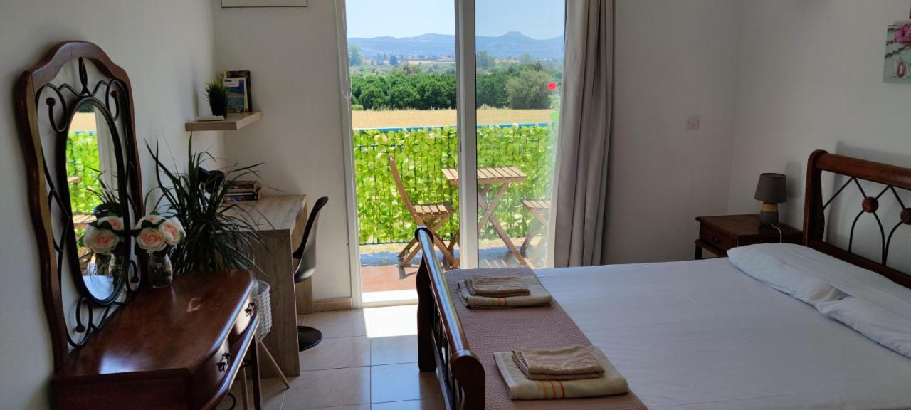 Thalassa Seaside Boutique Beach Apartment Polis Exteriör bild
