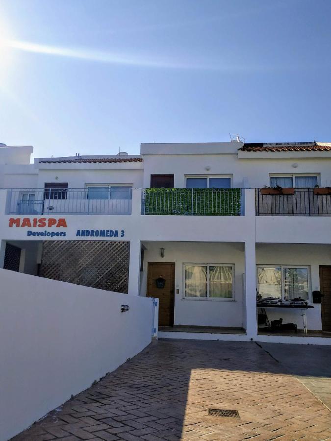 Thalassa Seaside Boutique Beach Apartment Polis Exteriör bild