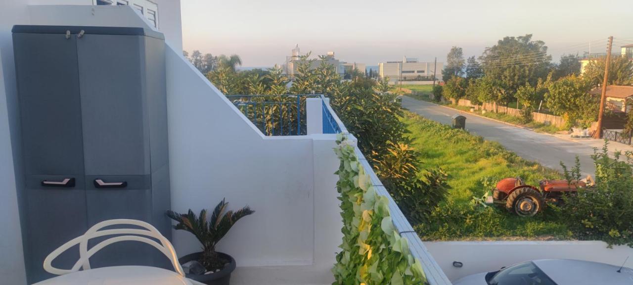 Thalassa Seaside Boutique Beach Apartment Polis Exteriör bild