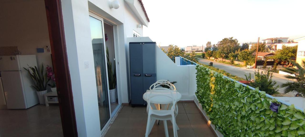 Thalassa Seaside Boutique Beach Apartment Polis Exteriör bild