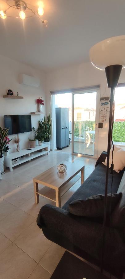 Thalassa Seaside Boutique Beach Apartment Polis Exteriör bild